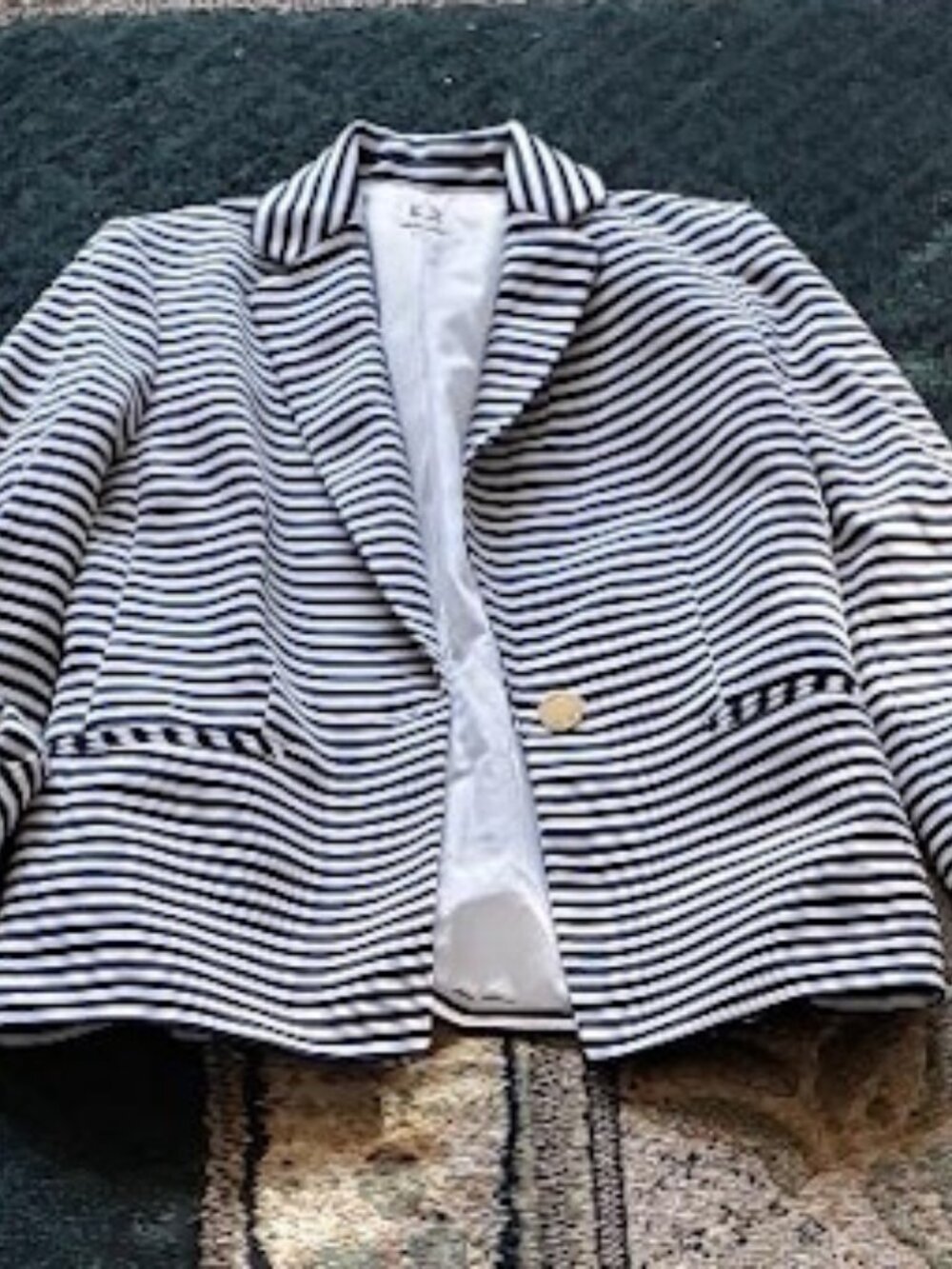 White and Blake Stripe Ann Klein Light Jacket
